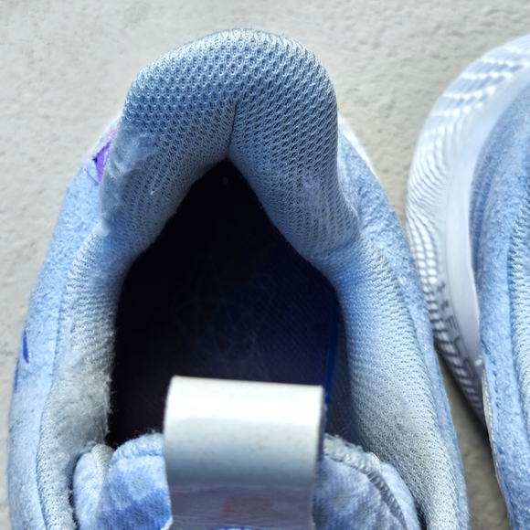 Size 12 - Under Armor Curry Flow 9 'For The W' - Picture 8 of 8